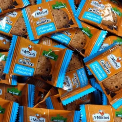 Deliciosas Galletas St Michel con chocolate -  para acompañar tu café