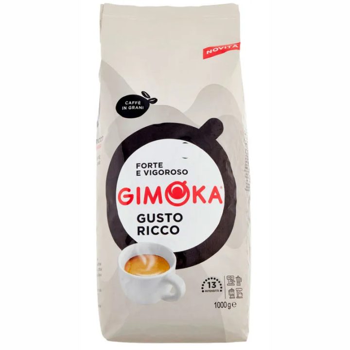 Café Grano Gusto Rico Gimoka 1Kg Italia en su mano